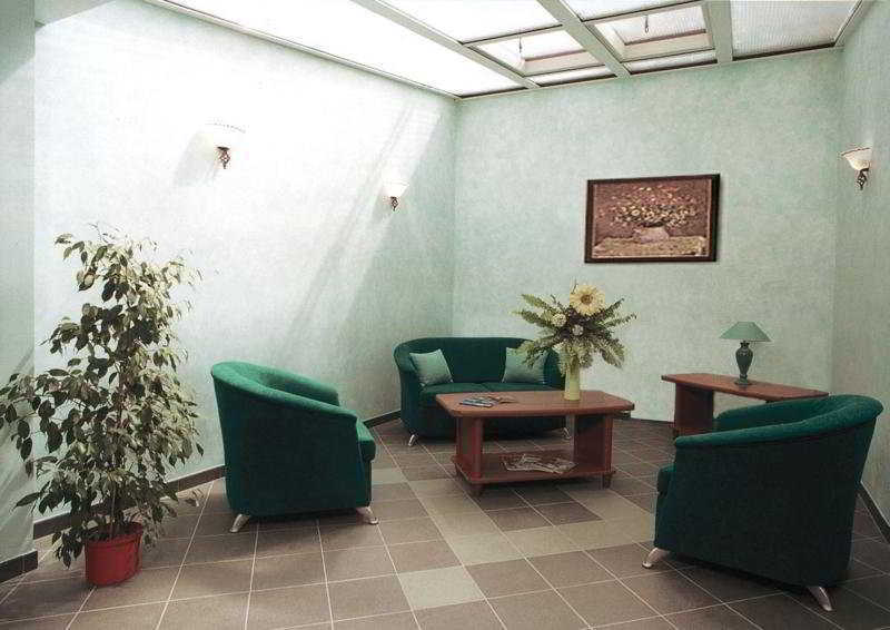 Hotel Derby Karlsbad Buitenkant foto