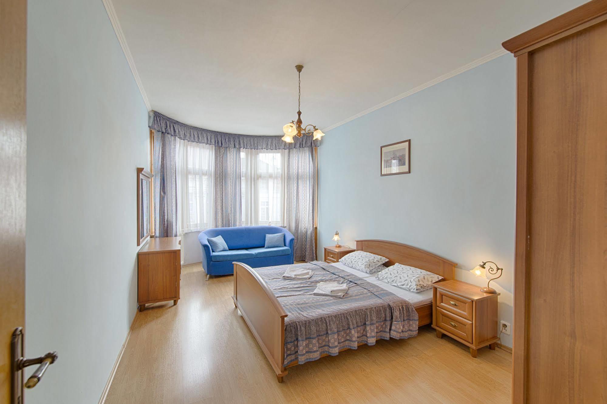 Hotel Derby Karlsbad Buitenkant foto